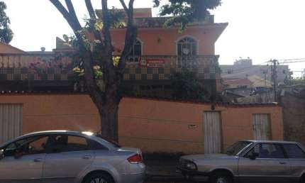 Casa à venda, 3 quartos, 1 suíte, 2 vagas, Santa Efigênia - Belo Horizonte/MG