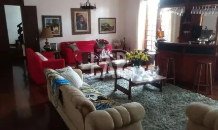 Casa à venda, 5 quartos, 2 suítes, 6 vagas, Santa Lúcia - Belo Horizonte/MG