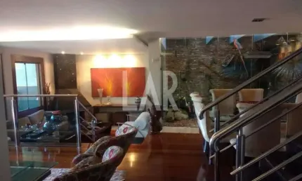 Casa à venda, 4 quartos, 2 suítes, 4 vagas, Buritis - Belo Horizonte/MG
