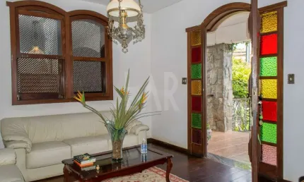 Casa à venda, 5 quartos, 1 suíte, 4 vagas, Santa Tereza - Belo Horizonte/MG