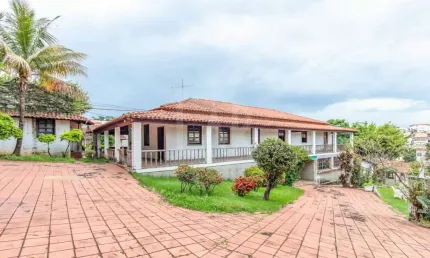 Casa à venda, 5 quartos, 2 suítes, 10 vagas, Santa Amélia - Belo Horizonte/MG