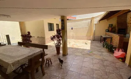 Casa à venda, 3 quartos, 1 suíte, 2 vagas, Santa Mônica - Belo Horizonte/MG