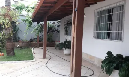 Casa à venda, 3 quartos, 1 suíte, 3 vagas, Santa Mônica - Belo Horizonte/MG