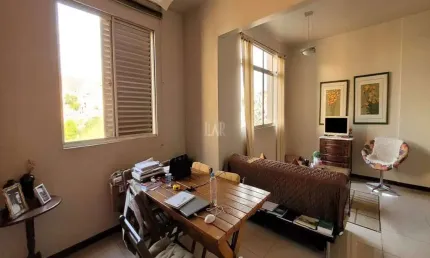 Apartamento à venda, 2 quartos, 1 suíte, 1 vaga, Santo Antônio - Belo Horizonte/MG