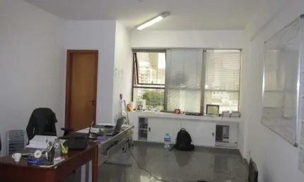 Sala comercial à venda na Avenida do Contorno, --, Santo Antônio, Belo Horizonte