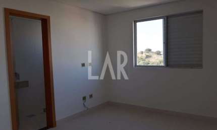 Cobertura à venda, 4 quartos, 2 suítes, 2 vagas, Serrano - Belo Horizonte/MG