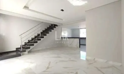 Casa Geminada à venda, 3 quartos, 1 suíte, 2 vagas, Santa Amélia - Belo Horizonte/MG