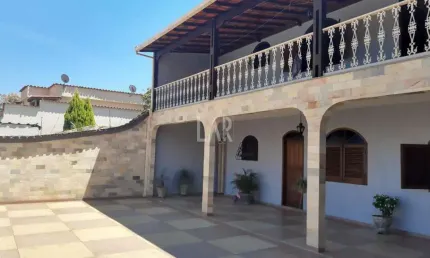 Casa à venda, 3 quartos, 1 suíte, 10 vagas, Eymard - Belo Horizonte/MG