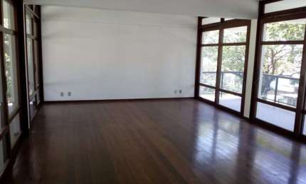 Casa à venda, 5 quartos, 2 suítes, 8 vagas, São Luiz - Belo Horizonte/MG