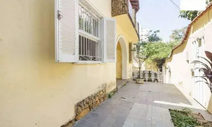 Casa à venda, 5 quartos, 1 suíte, 2 vagas, Lourdes - Belo Horizonte/MG