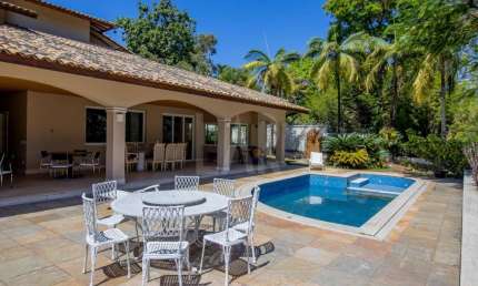 Casa à venda, 4 quartos, 2 suítes, 8 vagas, São Luiz - Belo Horizonte/MG