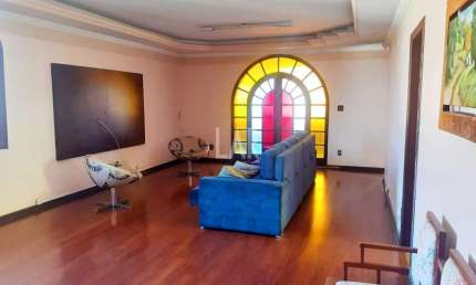 Casa para aluguel, 4 quartos, 1 suíte, 6 vagas, Nova Cachoeirinha - Belo Horizonte/MG