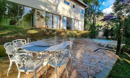 Casa em Condomínio à venda, 5 quartos, 2 suítes, 4 vagas, Retiro do Chalé - Brumadinho/MG