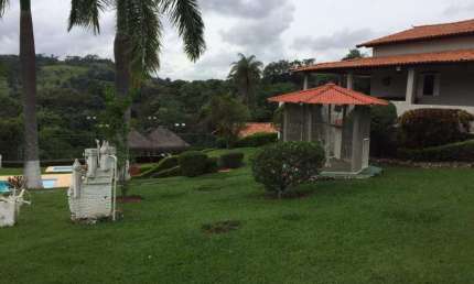 Casa em Condomínio à venda, 7 quartos, 5 suítes, 4 vagas, Ipê Amarelo - Esmeraldas/MG