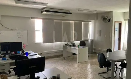 Sala comercial à venda na Rua Marechal Foch, --, Grajaú, Belo Horizonte