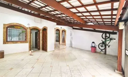 Casa Geminada à venda, 4 quartos, 1 suíte, 2 vagas, Santa Amélia - Belo Horizonte/MG