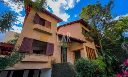 Casa à venda, 4 quartos, 1 suíte, 6 vagas, Castelo - Belo Horizonte/MG