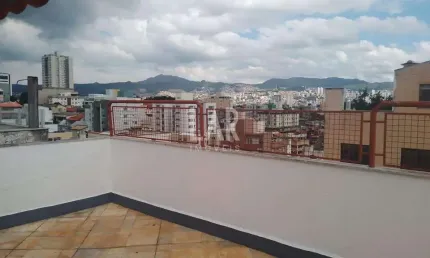 Cobertura à venda, 3 quartos, 1 suíte, 2 vagas, Sagrada Família - Belo Horizonte/MG