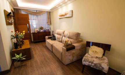 Casa Geminada à venda, 4 quartos, 3 suítes, 4 vagas, Santa Amélia - Belo Horizonte/MG