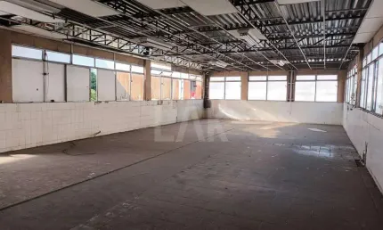 Prédio à venda, 15 quartos, 4 suítes, 10 vagas, Nova Suíssa - Belo Horizonte/MG