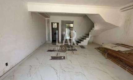 Casa Geminada à venda, 3 quartos, 1 suíte, 2 vagas, Santa Amélia - Belo Horizonte/MG