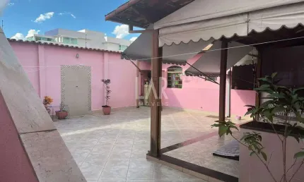 Casa à venda, 4 quartos, 1 suíte, 3 vagas, Ipiranga - Belo Horizonte/MG
