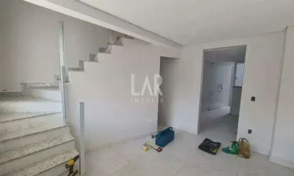 Casa Geminada à venda, 2 quartos, 1 vaga, Céu Azul - Belo Horizonte/MG