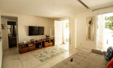 Casa à venda, 6 quartos, 3 suítes, 7 vagas, Vila Paris - Belo Horizonte/MG