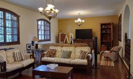 Casa à venda, 5 quartos, 2 suítes, 6 vagas, Santa Lúcia - Belo Horizonte/MG