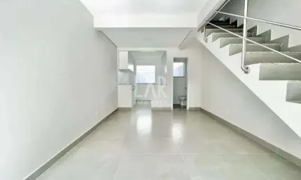 Casa Geminada à venda, 2 quartos, 1 suíte, 2 vagas, Planalto - Belo Horizonte/MG