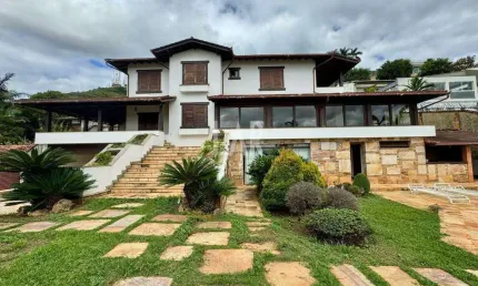Casa à venda, 4 quartos, 3 suítes, 4 vagas, Belvedere - Belo Horizonte/MG