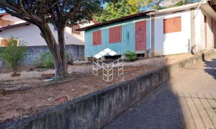 Terreno à venda na Rua Dona Lídia, 781, Serraria, São José por R$ 325.000