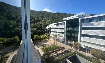 Sala comercial à venda na Rodovia José Carlos Daux, 5500, Saco Grande, Florianópolis por R$ 535.000
