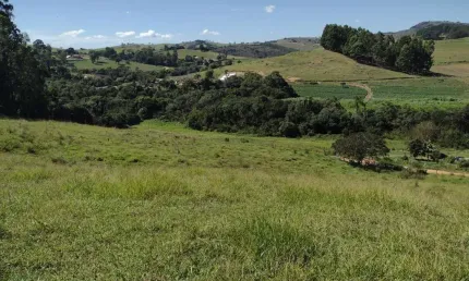 Chácara / sítio à venda na Zona Rural, Caldas 