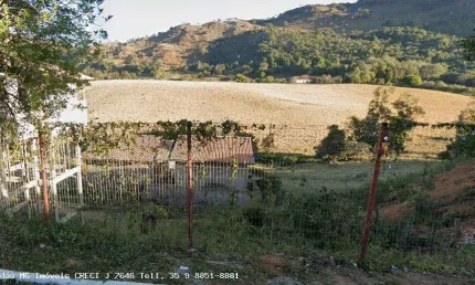 Terreno à venda no Centro, Caldas 