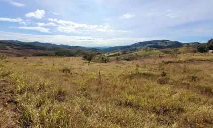 Terreno à venda no Bom Retiro, Caldas 