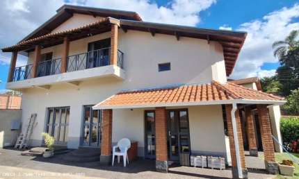 Casa para Venda, Pocinhos do Rio Verde, 2 dormitórios, 2 suítes, 2 banheiros, 2 vagas