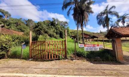 Terreno à venda no Pocinhos do Rio Verde, Caldas 