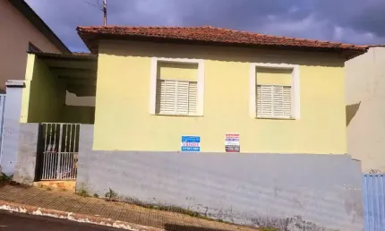 Casa para venda em caldas, centro, 2 dormitórios, 1 banheiro