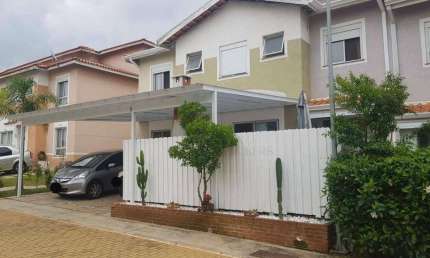 Casa com 3 quartos à venda, 147 m² por R$ 795.000 - Chácara do Solar III - Santana de Parnaíba/SP