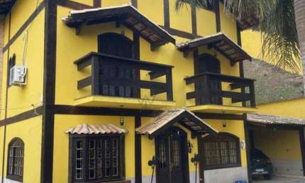 Casa com 3 quartos para alugar, 800 m² por R$ 6.875/mês - Colonial Village (Caucaia do Alto) - Cotia/SP