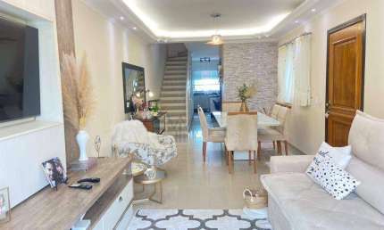 Casa com 3 quartos à venda, 240 m² por R$ 800.000 - Vila D'Este - Cotia/SP