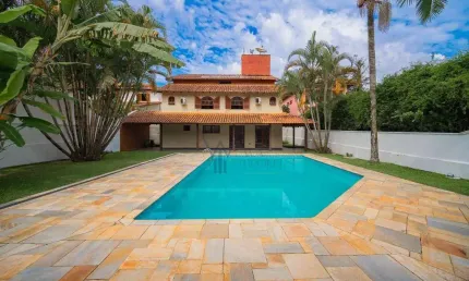 Casa com 5 Quartos para alugar, 580 m² por R$ 12.490/mês - Recanto Impla - Carapicuíba/SP