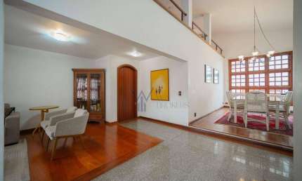 Casa com 5 Quartos para alugar, 580 m² por R$ 12.490/mês - Recanto Impla - Carapicuíba/SP