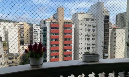 &#211;timo 4 Quartos em uma das melhores ruas de Niterói!