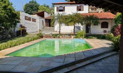 Casa com 4 quartos à venda na Rua Desembargador José de Castro Pache de Faria, 213, Maria Paula, Niterói