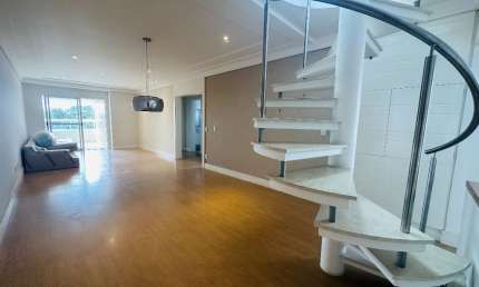 Cobertura 240 m² privativos, 3 quartos (suíte), 2 vagas, Jardim Botânico.