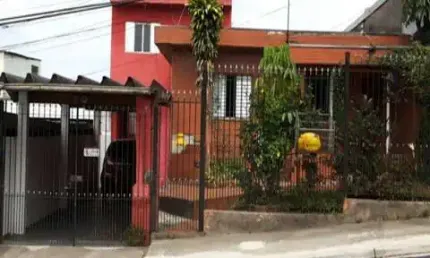 Casa com 2 quartos à venda no Jardim Henriqueta, Taboão da Serra 