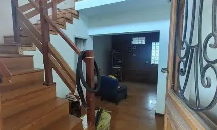 Casa com 3 quartos para alugar no Jardim Maria Rosa, Taboão da Serra 