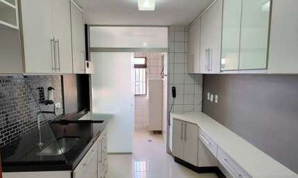 Apartamento com 3 quartos para alugar no Jardim Bom Tempo, Taboão da Serra 
